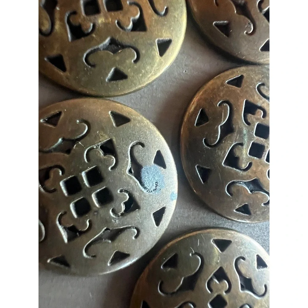 Filigree Metal Buttons 1